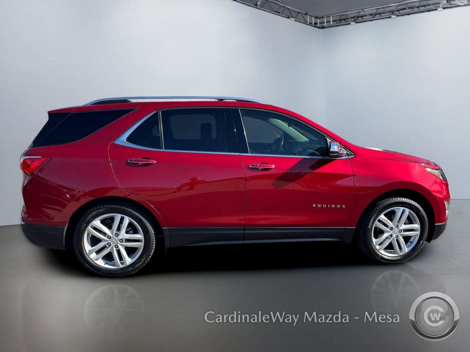 Used 2020 Chevrolet Equinox Premier FWD image 3