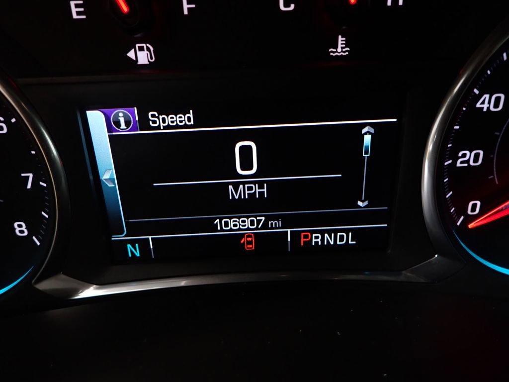 Used 2018 Chevrolet Equinox Premier FWD image 25