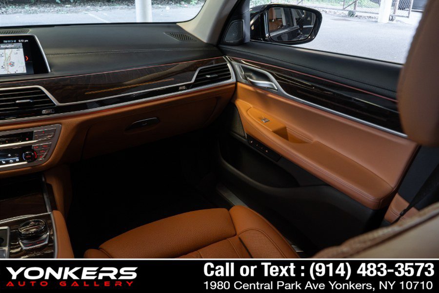 Used 2019 BMW 750i xDrive w/ Executive Package AWD/4WD image 58