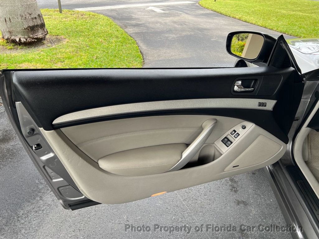 Used 2009 INFINITI G37 x Coupe w/ Premium Pkg image 29