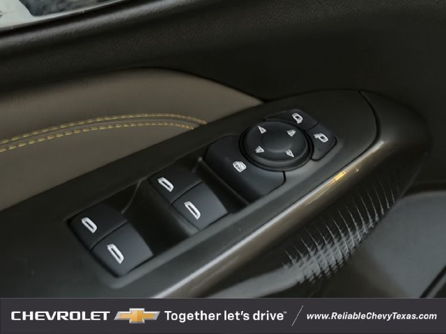 Used 2024 Chevrolet Trax ACTIV w/ Driver Confidence Package FWD image 28