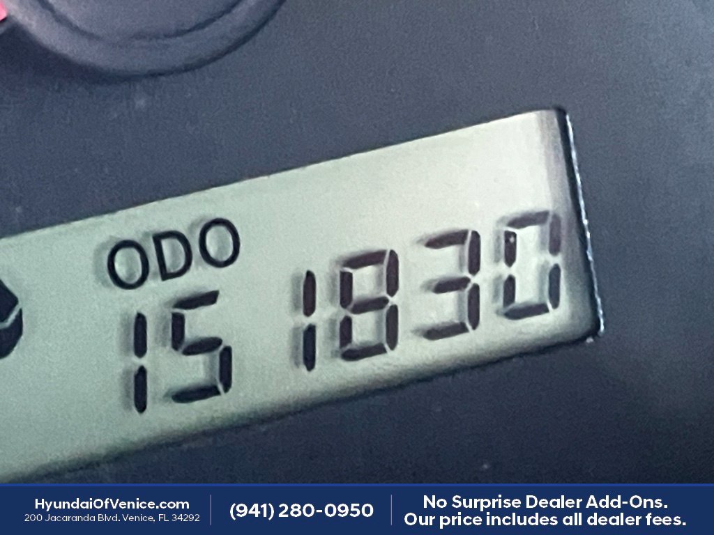 Used 2013 Toyota Corolla LE FWD image 23