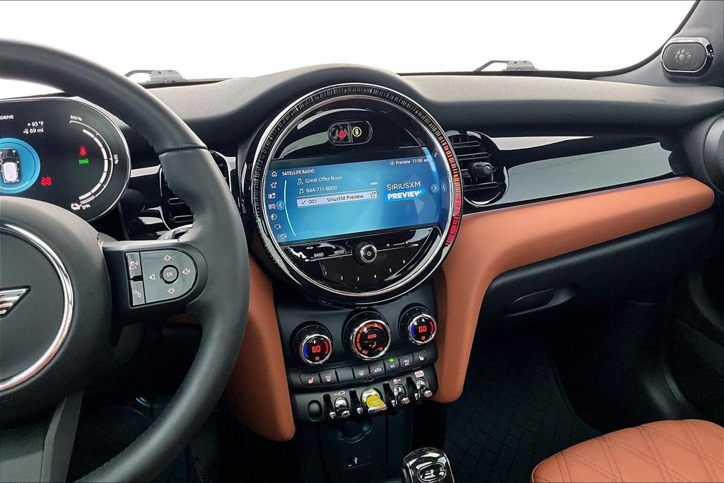 Used 2024 MINI Cooper SE w/ Signature Upholstery Package FWD image 7