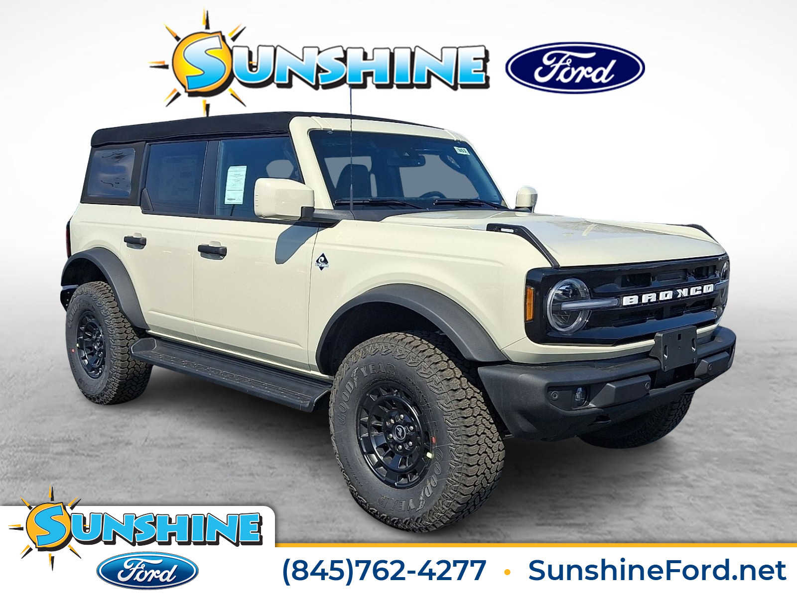 New 2026 Ford Bronco Outer Banks w/ Sasquatch Package