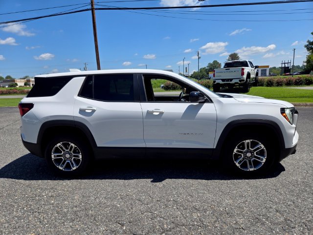 Used 2025 GMC Terrain Elevation AWD/4WD image 9