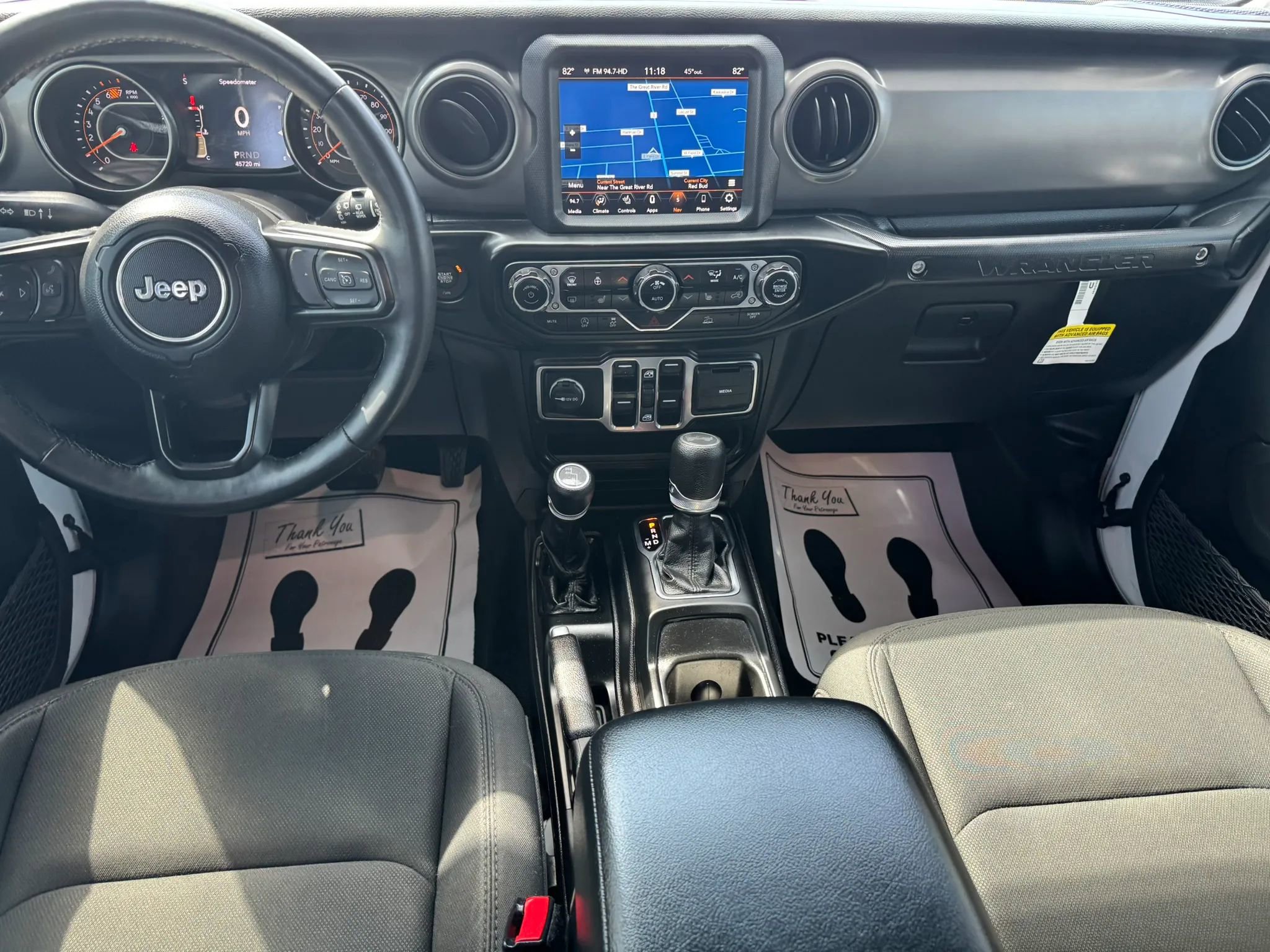 Used 2022 Jeep Wrangler Unlimited Sport w/ Sun And Sound Package AWD/4WD image 8