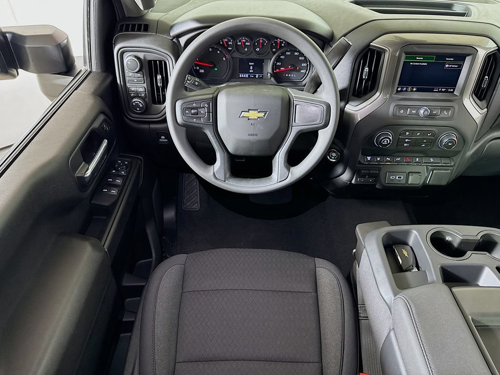 New 2026 Chevrolet Silverado 2500 Custom w/ Custom Value Package AWD/4WD image 15