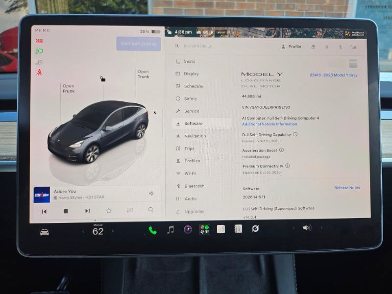 Used 2023 Tesla Model Y Long Range AWD/4WD image 2