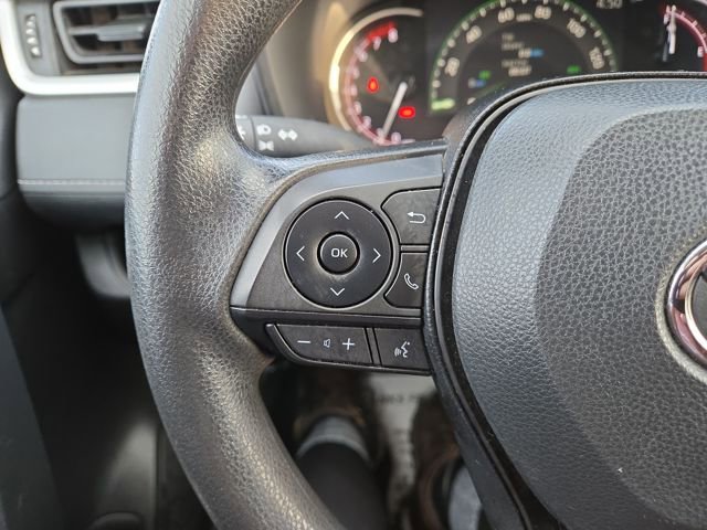 Used 2023 Toyota RAV4 XLE image 17