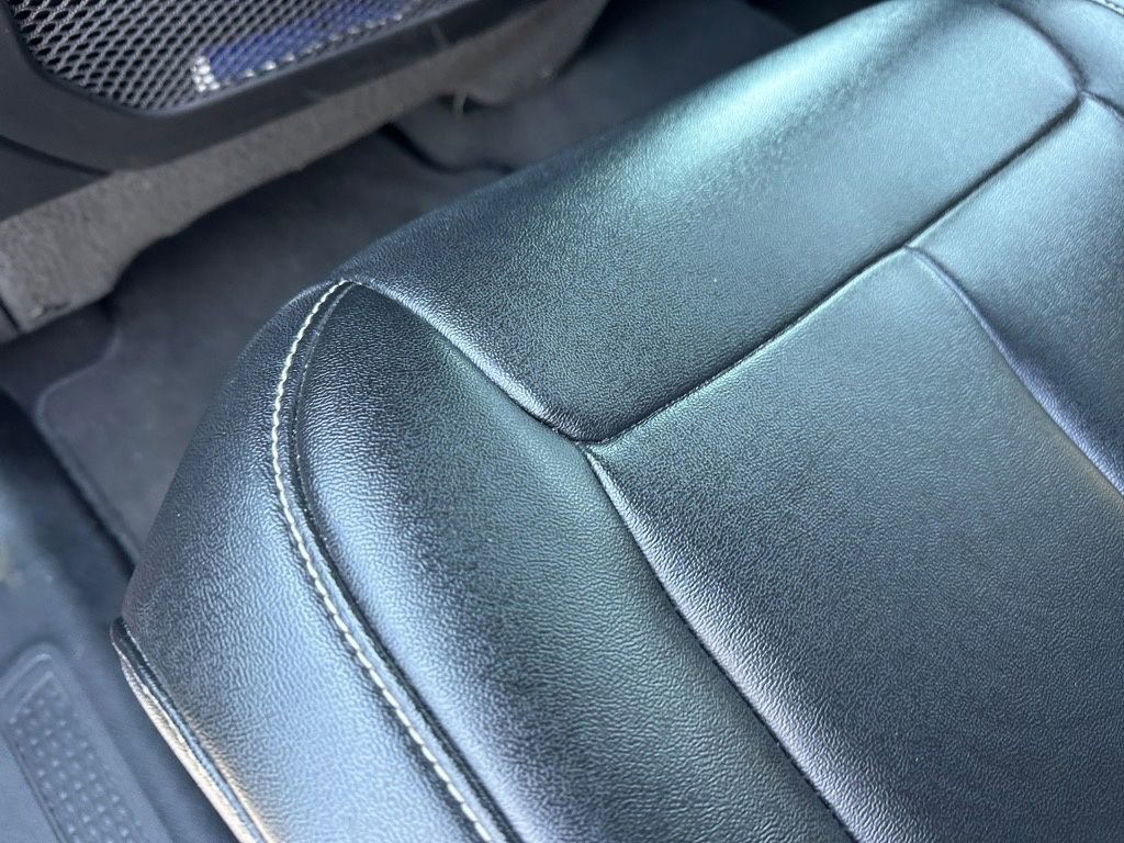 Used 2024 Jeep Grand Cherokee Limited image 23