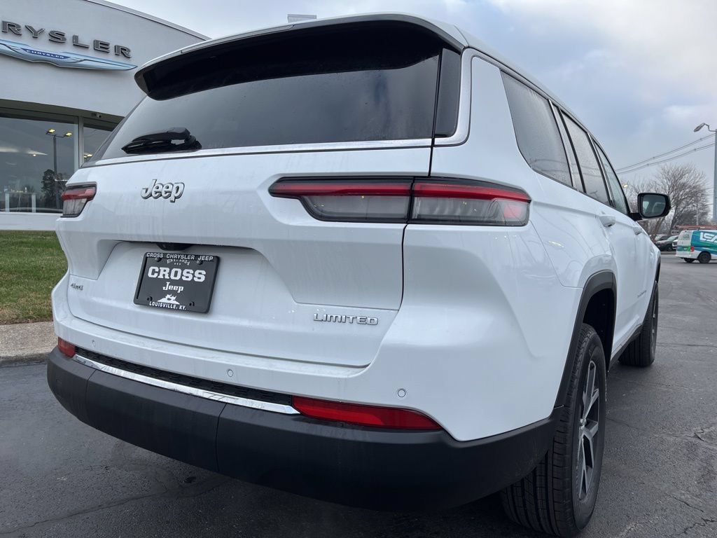 New 2025 Jeep Grand Cherokee L Limited w/ Trailer Tow Package AWD/4WD image 48