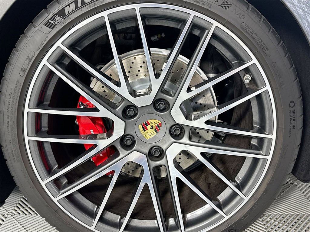 Used 2024 Porsche 911 Targa 4S image 30