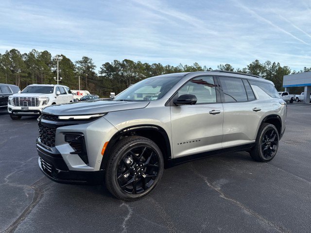 New 2026 Chevrolet Traverse RS w/ LPO, Floor Liner Package image 7