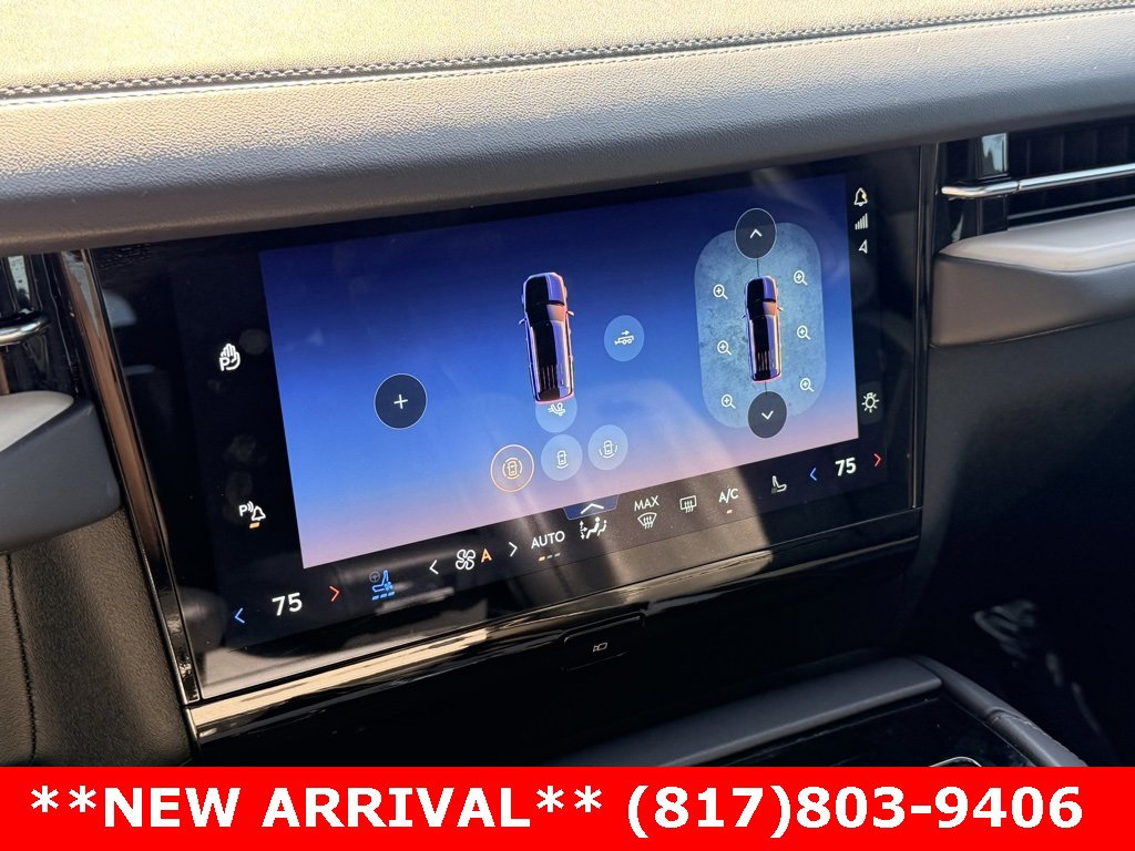 Used 2025 Lincoln Navigator L Reserve w/ Jet Appearance Package image 15