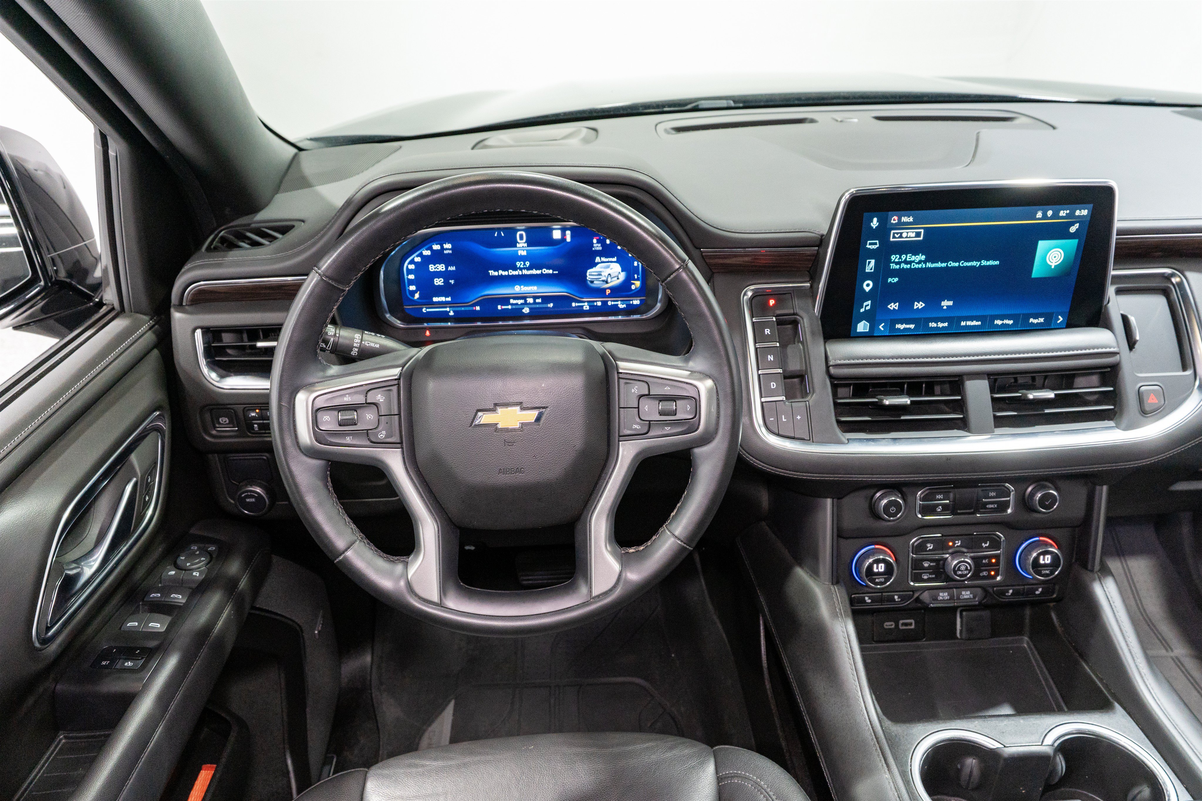 Used 2023 Chevrolet Tahoe LT w/ LT Signature Plus Package RWD image 11