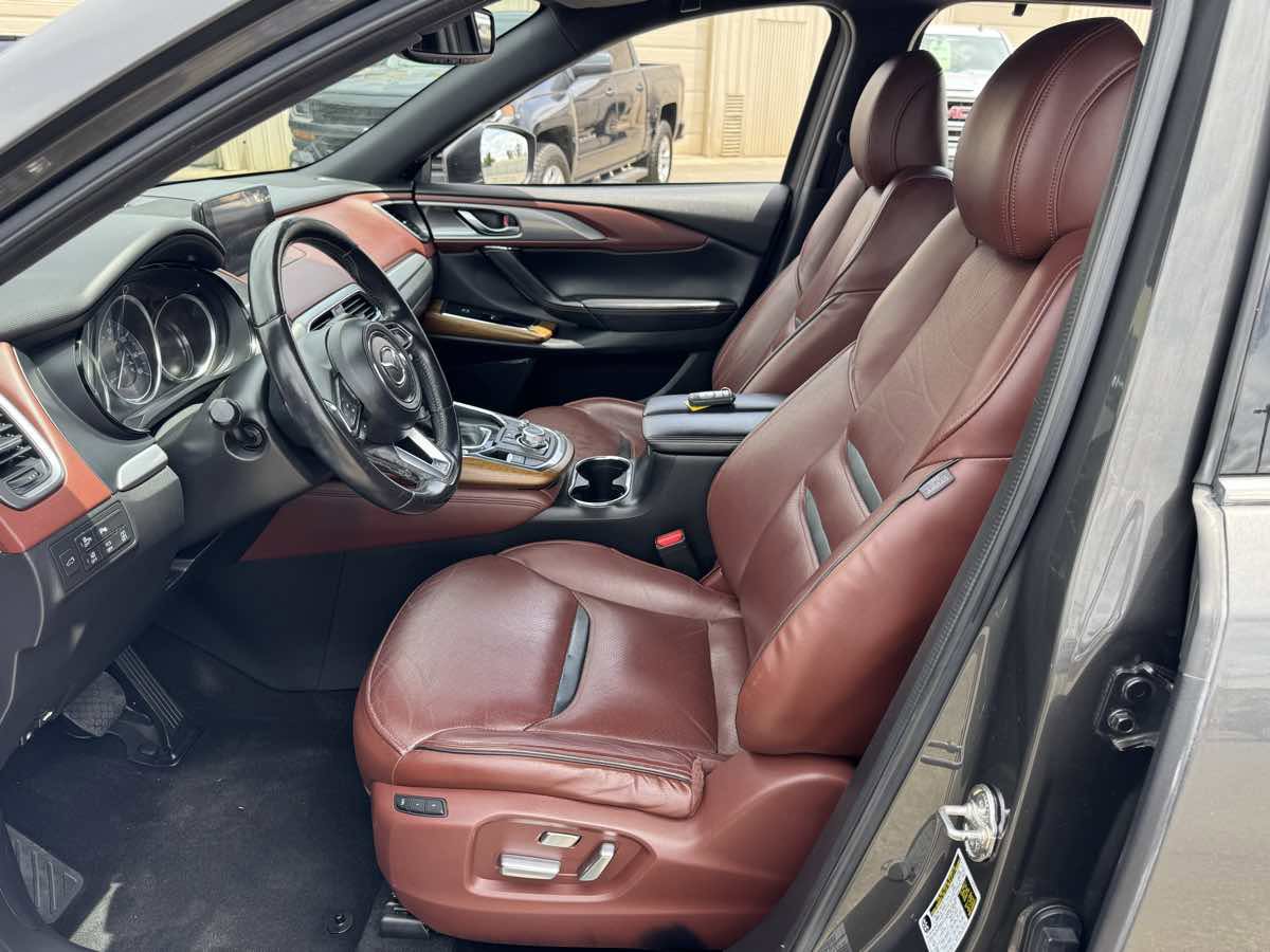 Used 2017 MAZDA CX-9 Signature AWD/4WD image 24