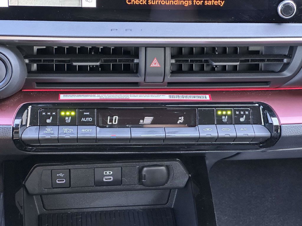 Used 2024 Toyota Prius Prime Premium w/ Advanced Technology Package FWD image 19