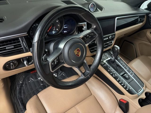 Used 2019 Porsche Macan AWD/4WD image 12