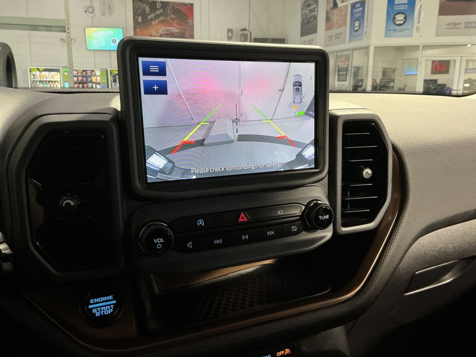 Used 2024 Ford Bronco Sport Badlands w/ Premium Package image 27