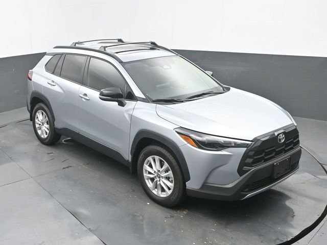 Used 2026 Toyota Corolla Cross LE w/ Moonroof Package image 27