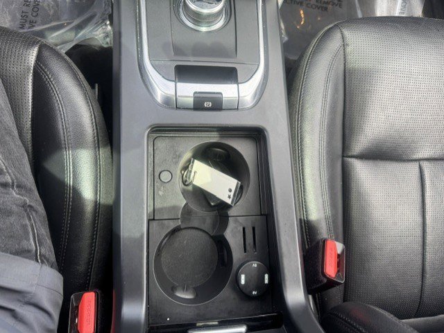 Used 2018 Land Rover Discovery Sport HSE AWD/4WD image 24