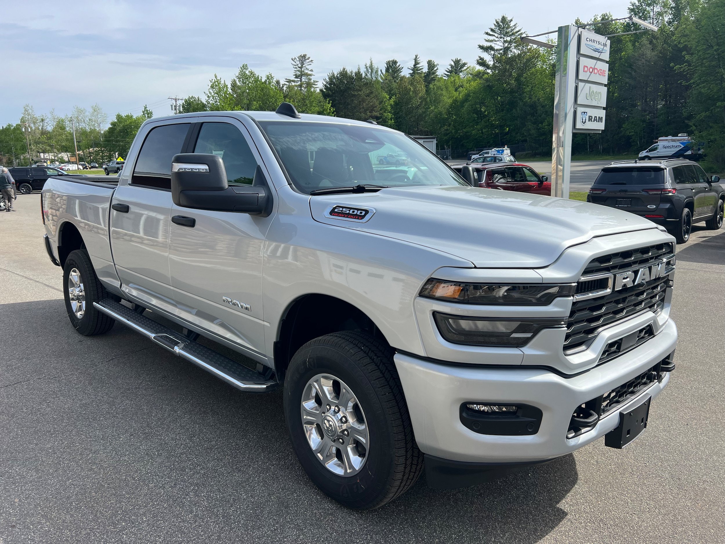 New 2026 RAM 2500 Big Horn AWD/4WD image 3