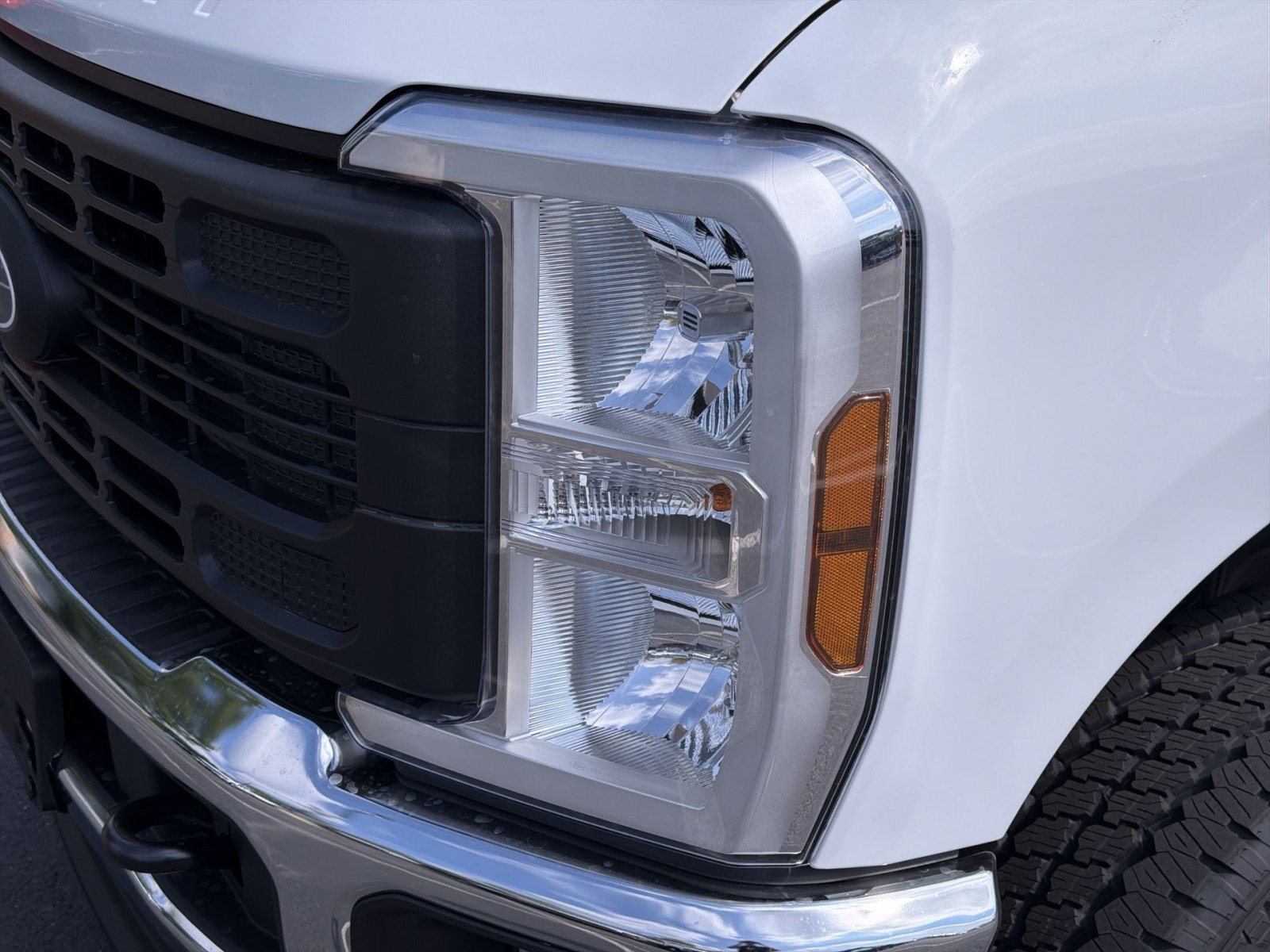 New 2027 Ford F350 XL w/ 360-Degree Camera Package AWD/4WD image 13
