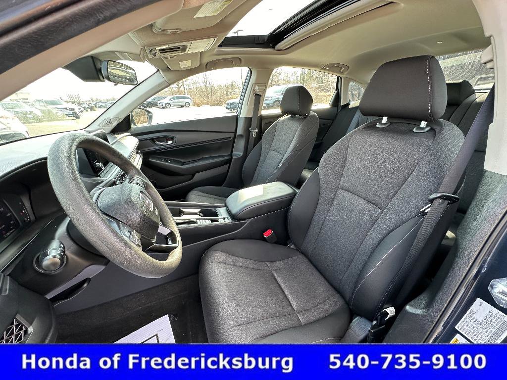 Certified 2025 Honda Accord SE image 17