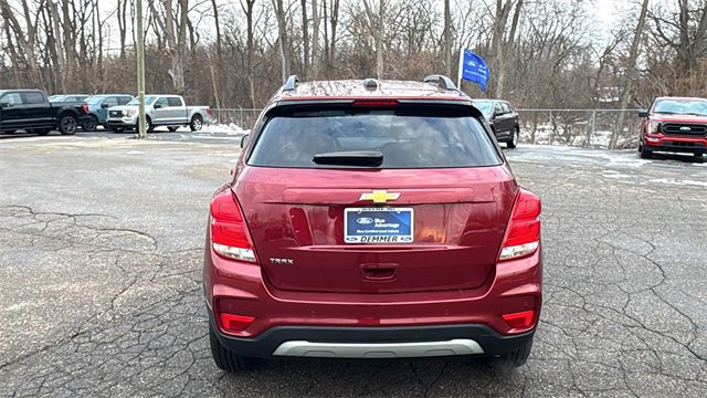 Used 2021 Chevrolet Trax LT w/ Driver Confidence Package image 27