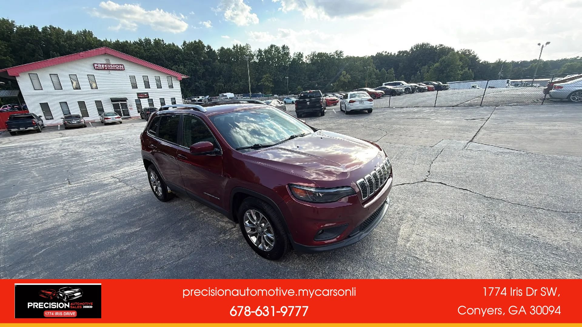 Used 2020 Jeep Cherokee Latitude Plus w/ Cold Weather Group FWD image 8