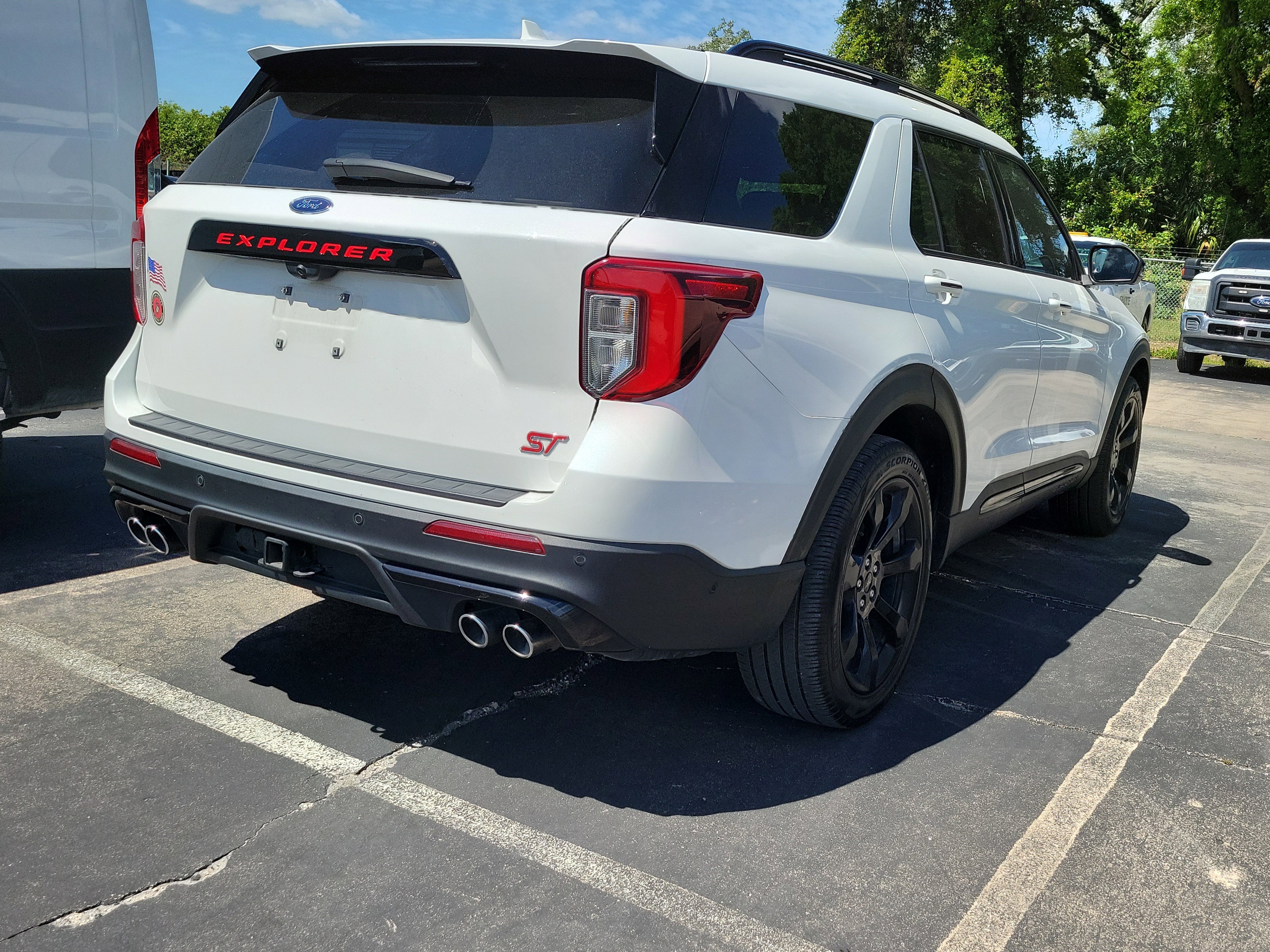 Used 2020 Ford Explorer ST w/ ST Street Pack AWD/4WD image 5