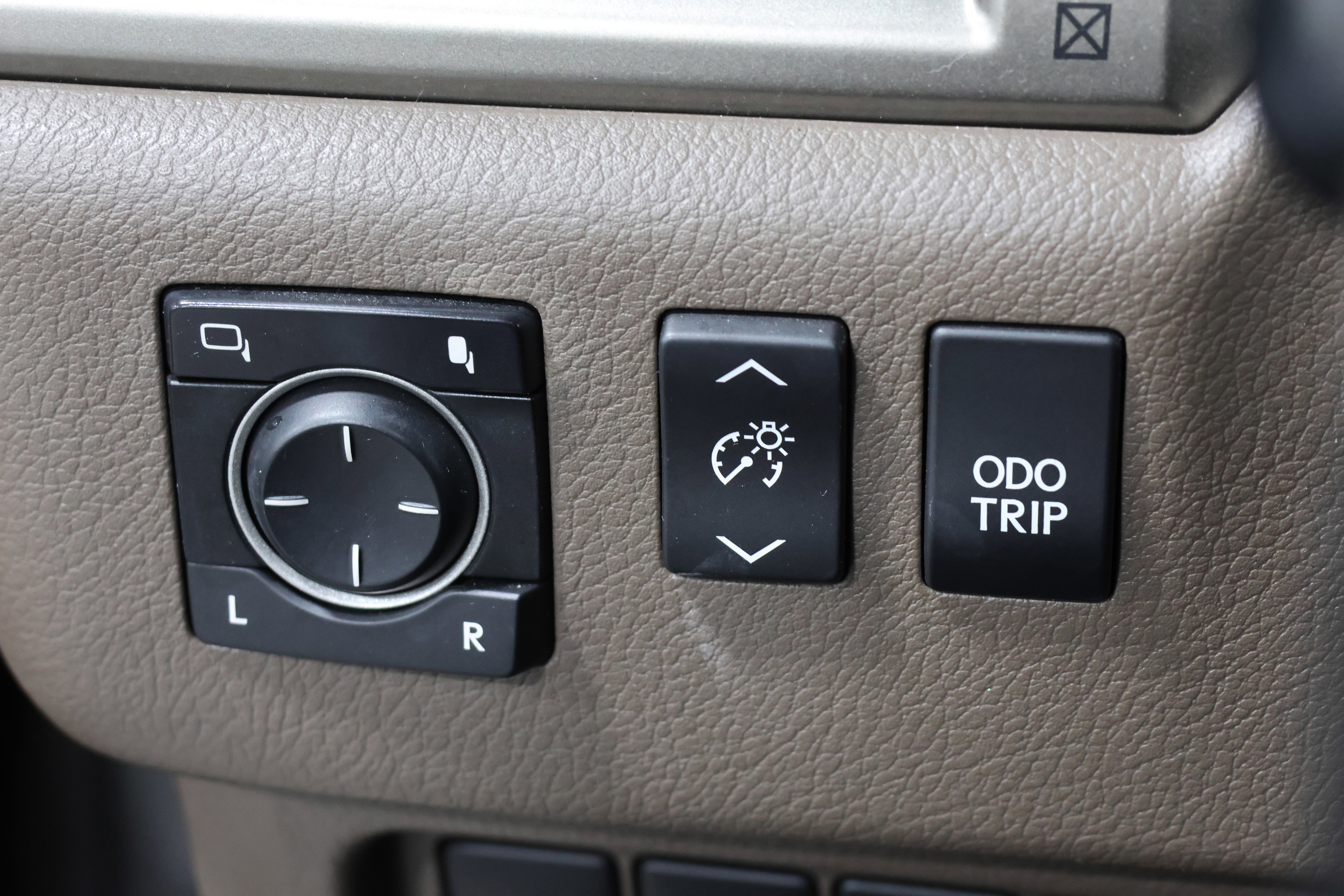 Used 2014 Lexus GX 460 image 15