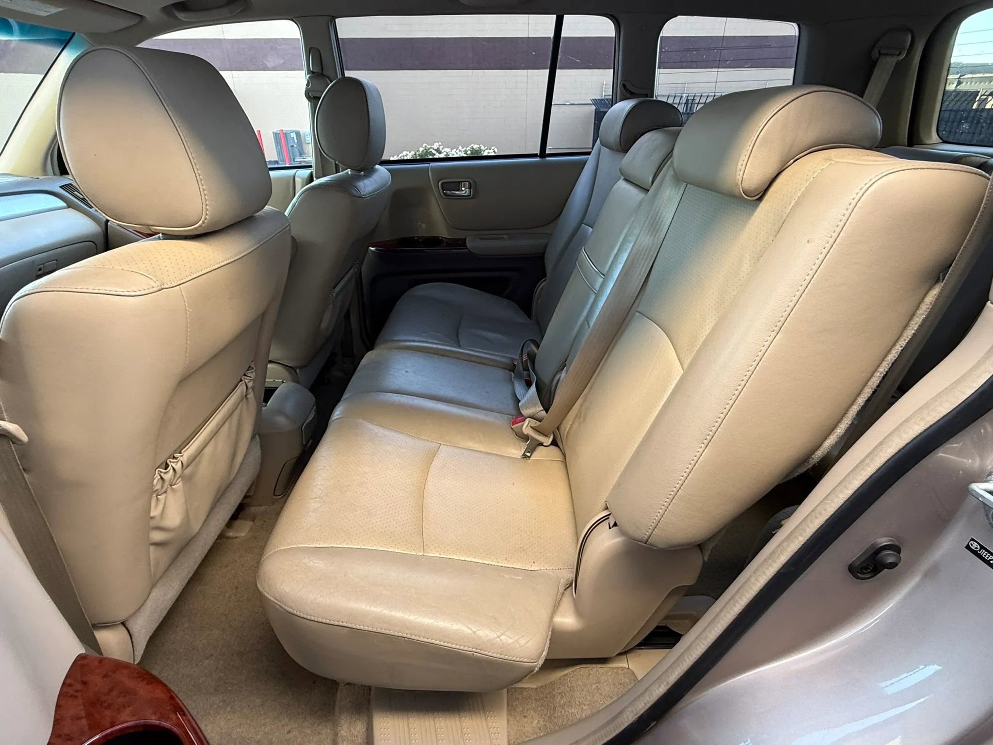 Used 2004 Toyota Highlander 4WD V6 image 14