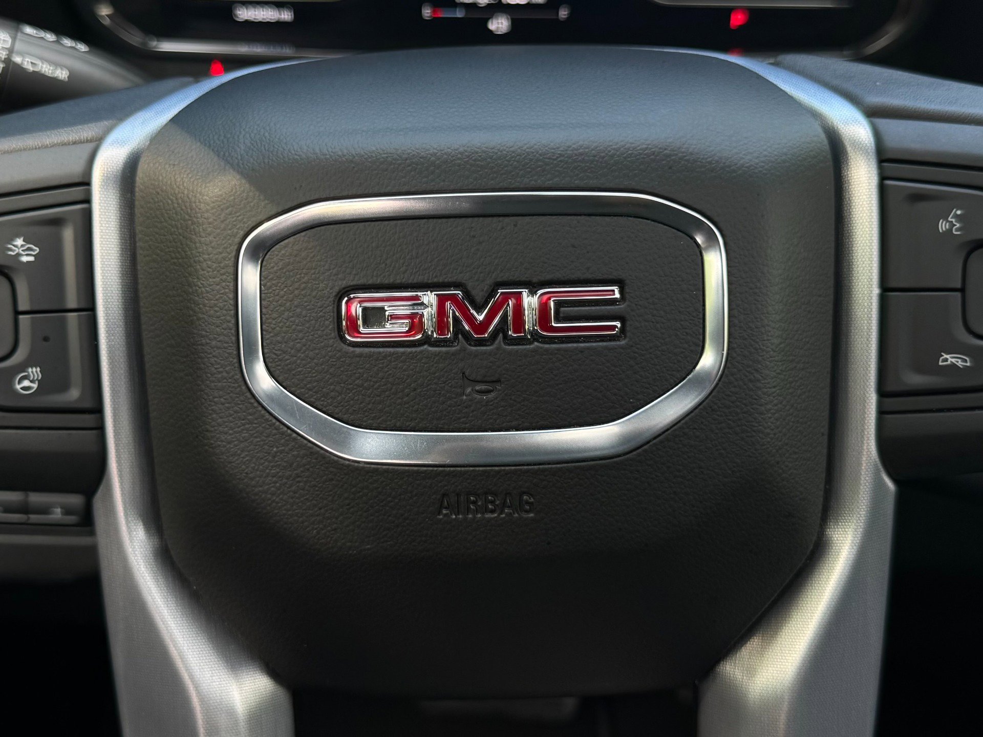 Used 2022 GMC Yukon XL SLT w/ SLT Premium Package AWD/4WD image 66