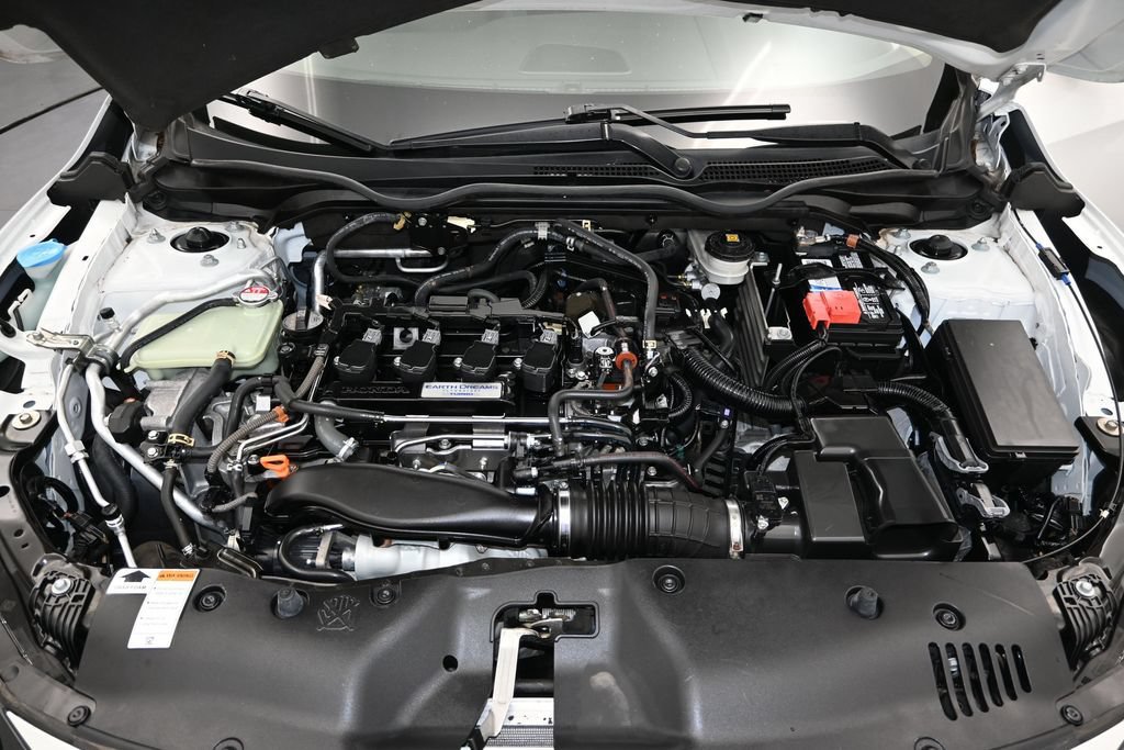 Used 2019 Honda Civic Touring image 15