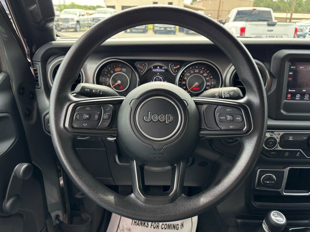 Used 2023 Jeep Wrangler Sport AWD/4WD image 26