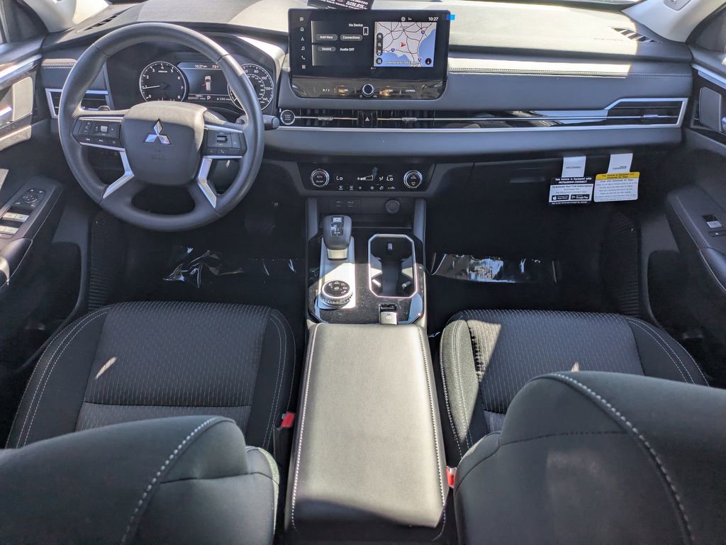 New 2026 Mitsubishi Outlander ES image 14