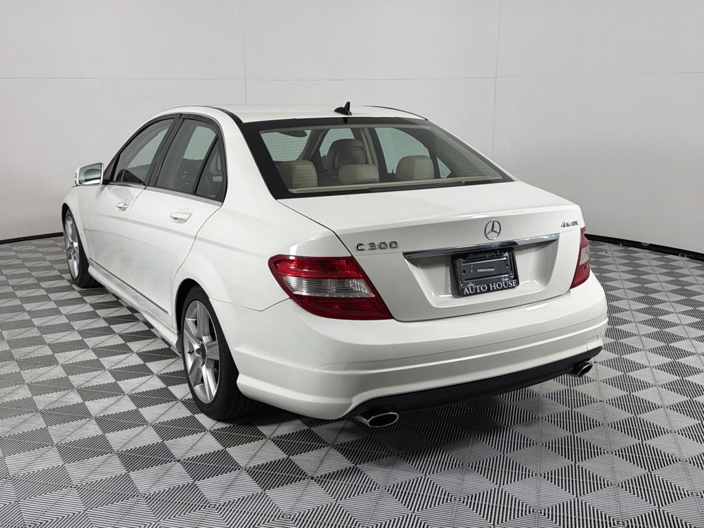 Used 2010 Mercedes-Benz C 300 4MATIC Sedan image 7