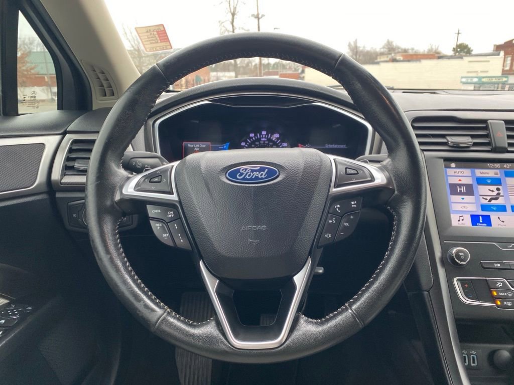 Used 2019 Ford Fusion SE w/ Equipment Group 151A image 11