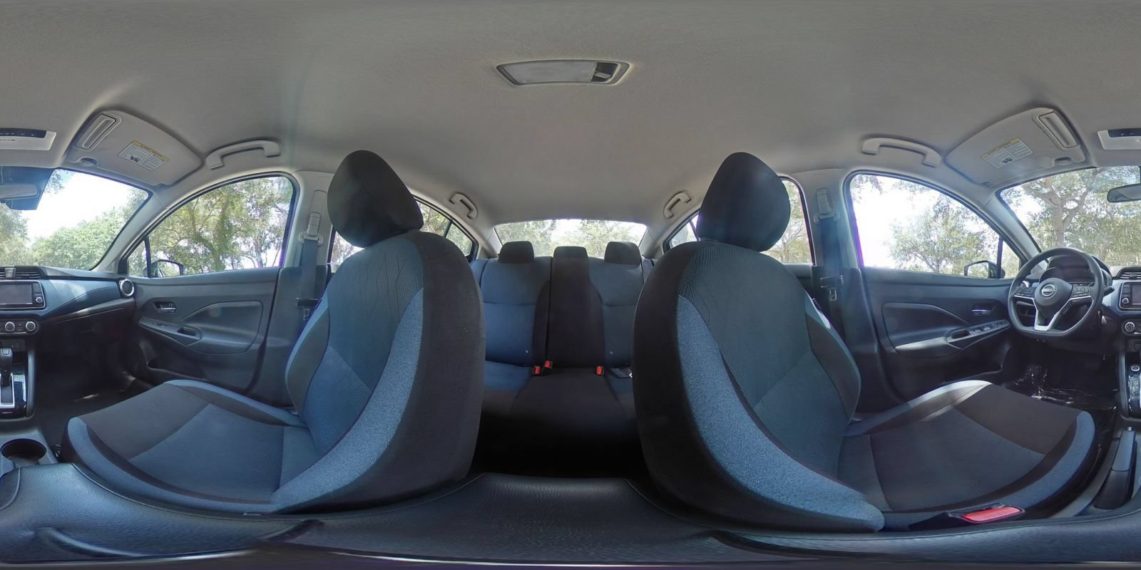 Used 2025 Nissan Versa SV FWD image 40