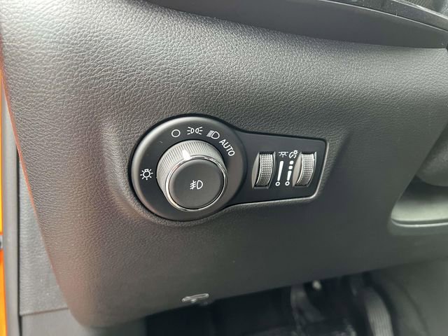 New 2026 Jeep Compass Latitude image 11