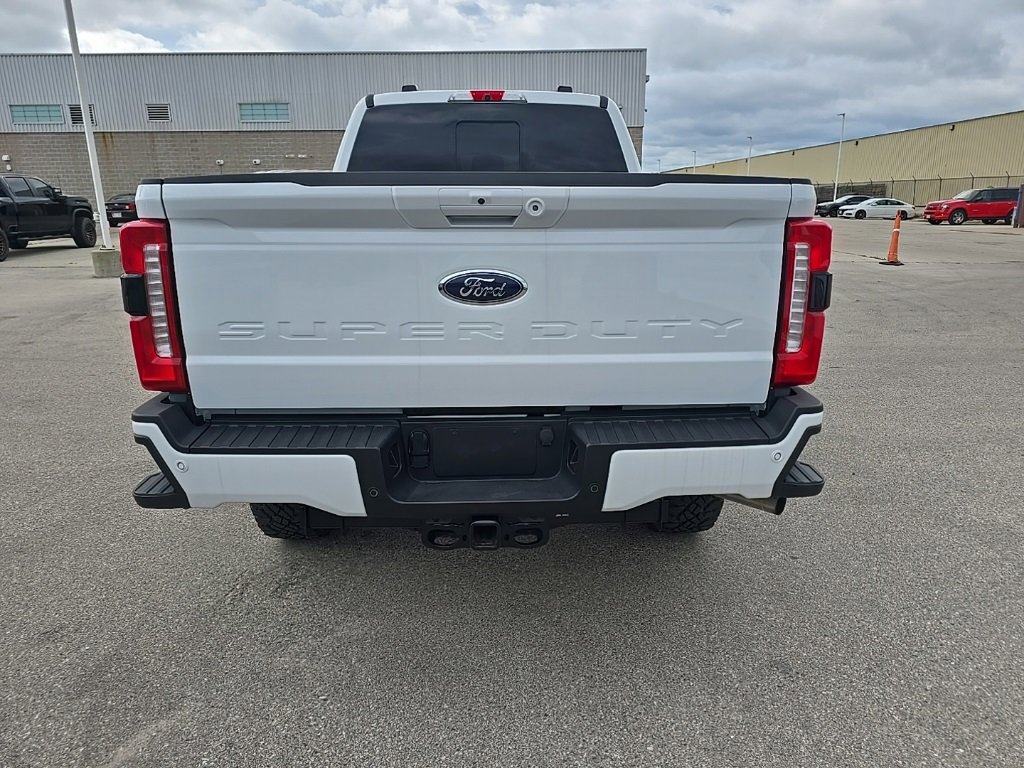 Used 2024 Ford F250 Lariat w/ Tremor Off-Road Package image 4