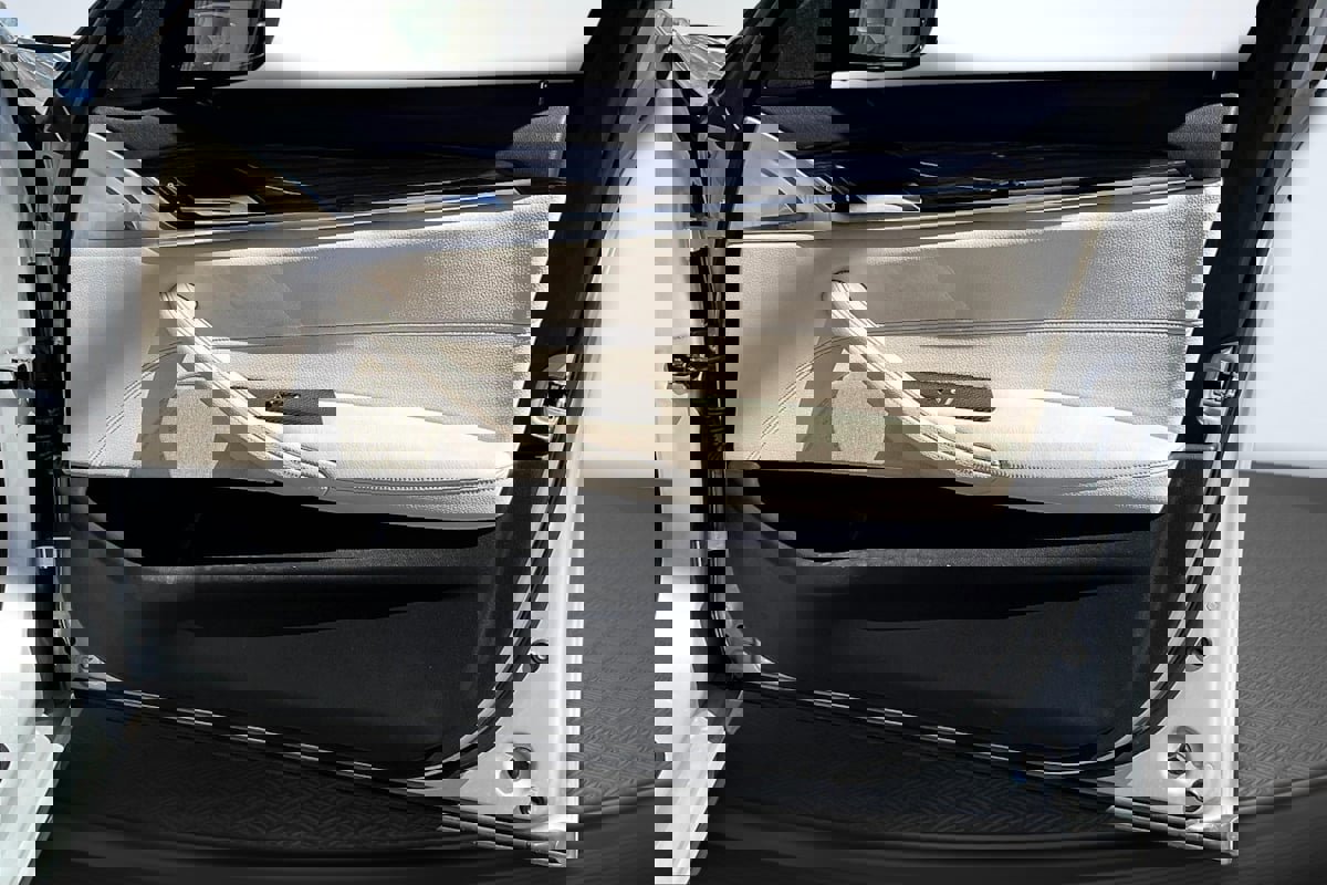 Used 2017 BMW 540i image 24