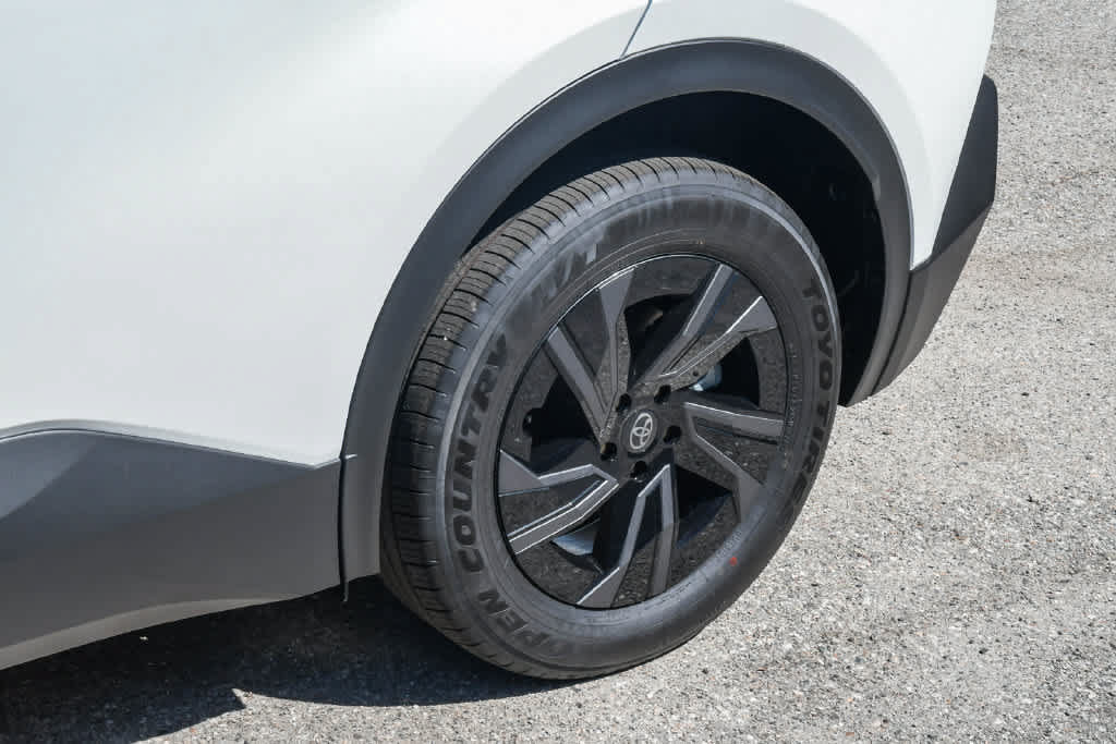New 2026 Toyota C-HR AWD/4WD image 11