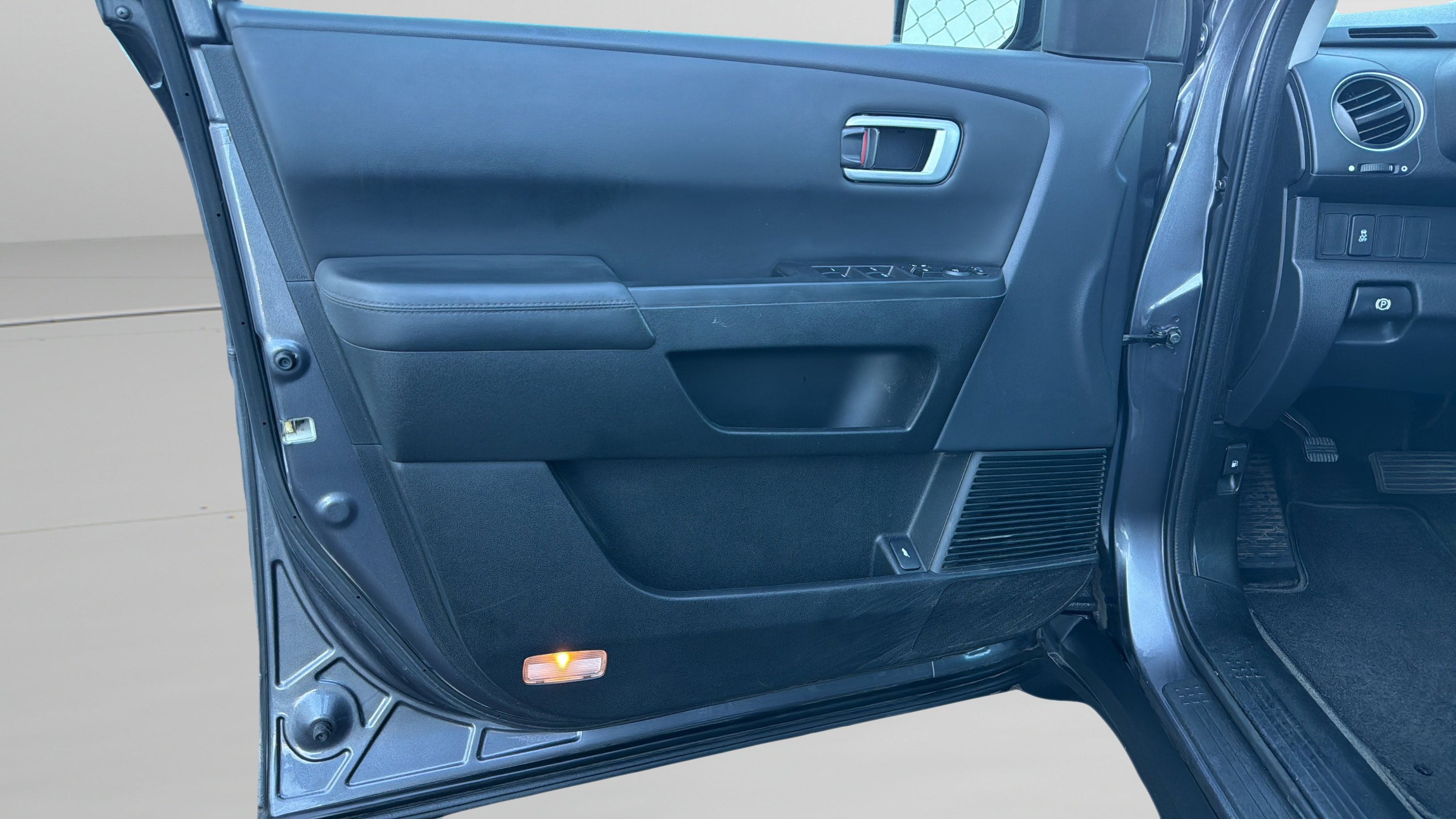 Used 2015 Honda Pilot EX-L image 42