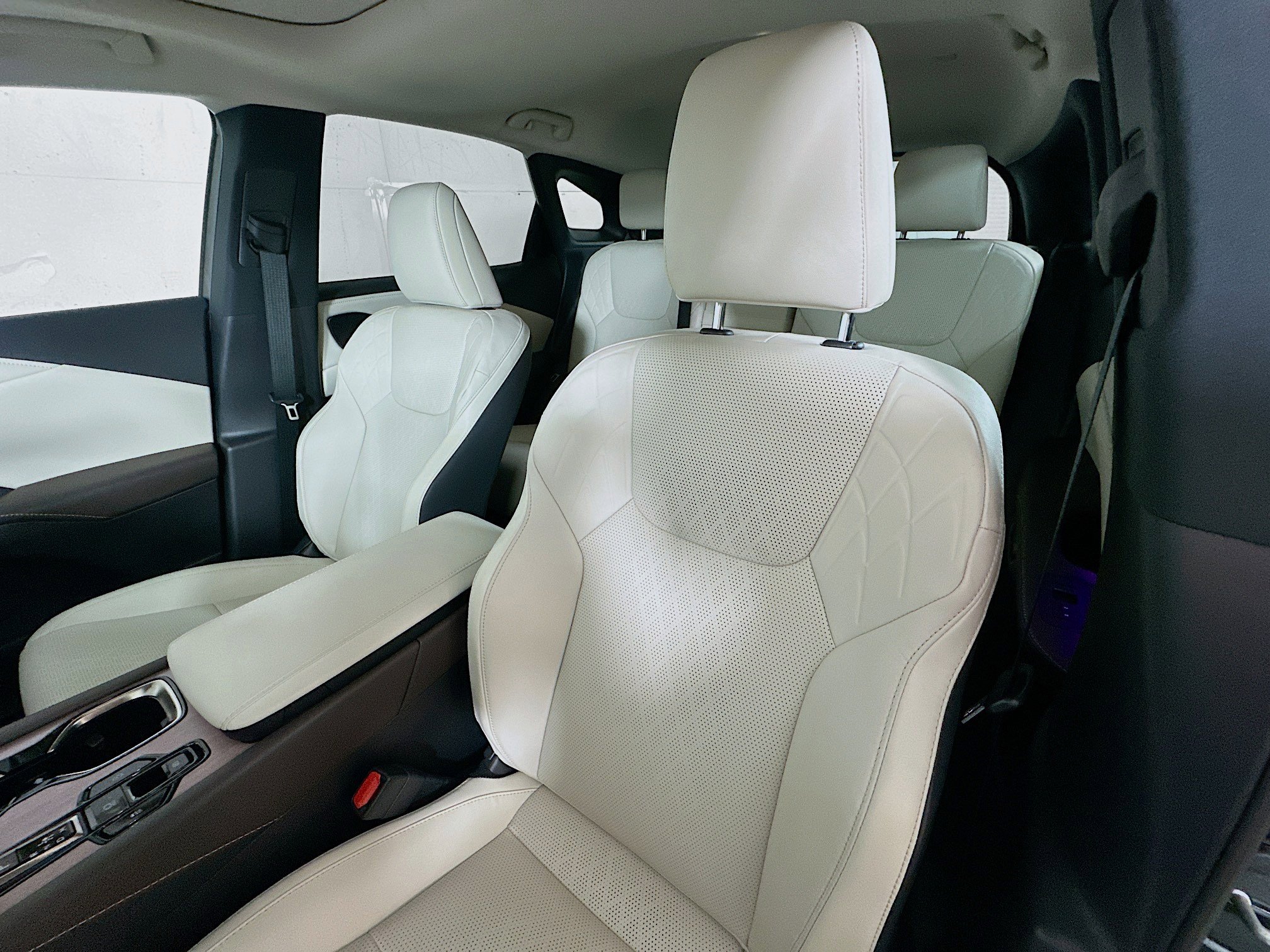 Used 2025 Lexus RX 350 Premium Plus w/ Accessory Package (Z1) image 20