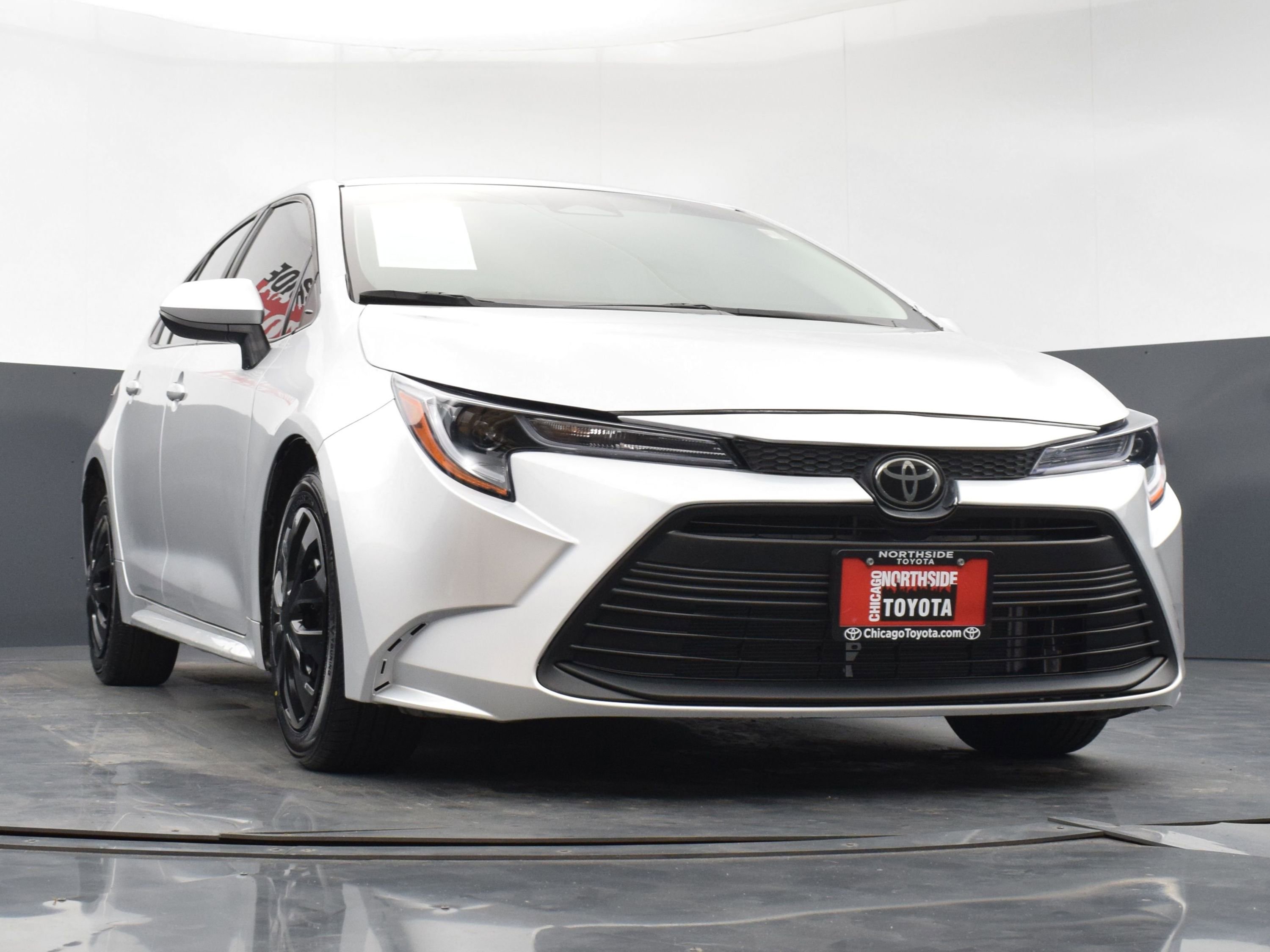 Used 2023 Toyota Corolla LE FWD image 28