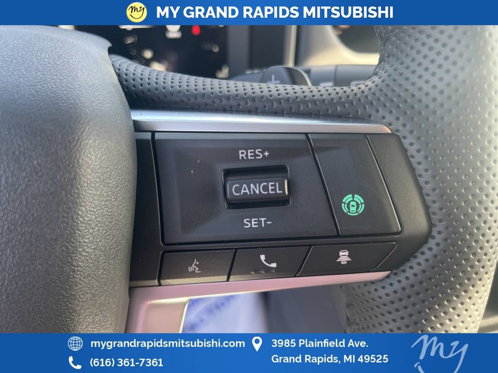 New 2026 Mitsubishi Outlander SE AWD/4WD image 16