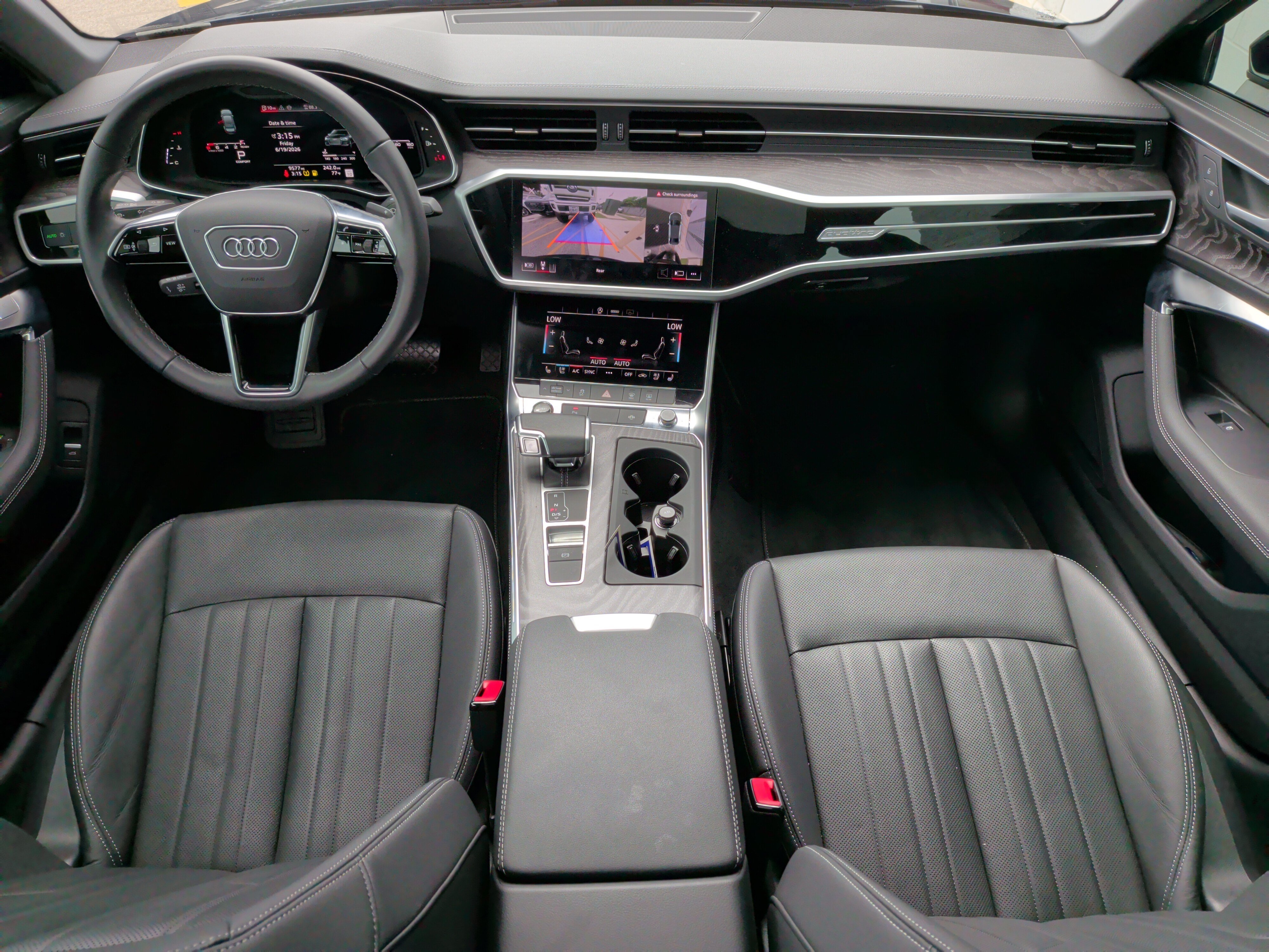 Certified 2025 Audi A6 Premium Plus w/ Premium Plus Package AWD/4WD image 30