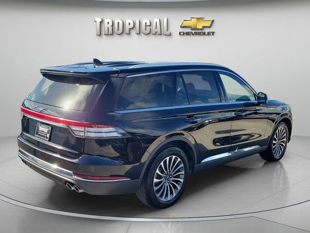 Used 2023 Lincoln Aviator Reserve RWD image 3
